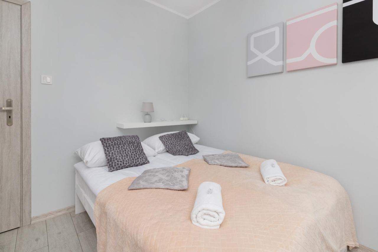 Turzycowa Apartment In Gdansk By Noclegi Renters Buitenkant foto